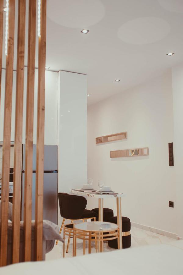 Aelia - Luxury Central Suite أليكسانثيربوليس المظهر الخارجي الصورة